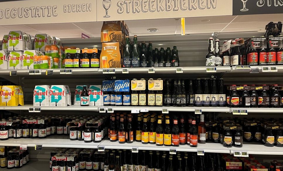Belgische bieren in winkelrek