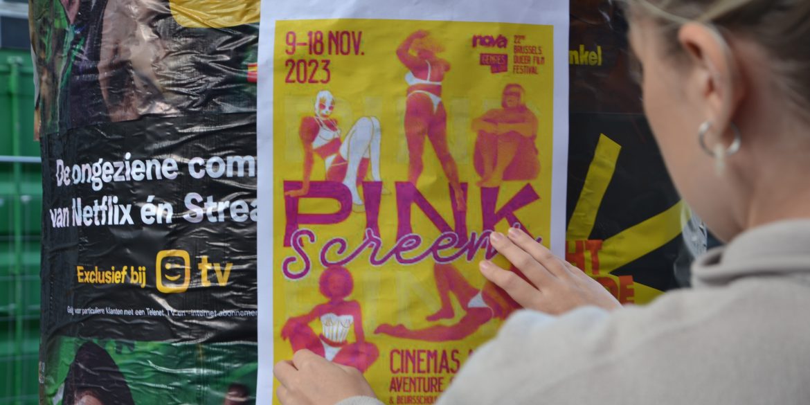 ophangen poster Pink Screens