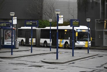 Bus aan bushalte