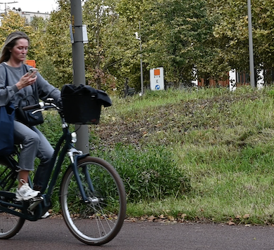 Vrouw met gsm