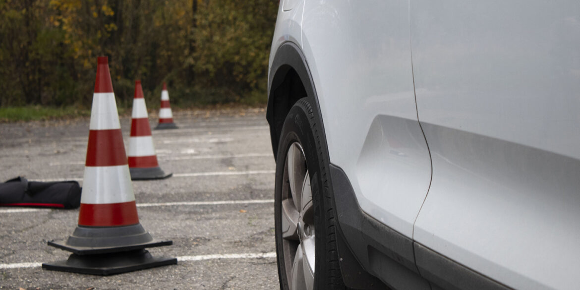 Het behalen van een rijbewijs is tegenwoordig duur.