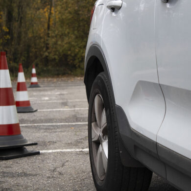 Het behalen van een rijbewijs is tegenwoordig duur.