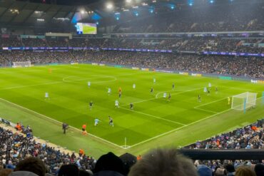 omslagfoto artikel Manchester City Arno Raets