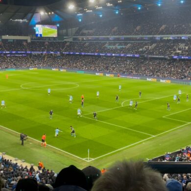 omslagfoto artikel Manchester City Arno Raets