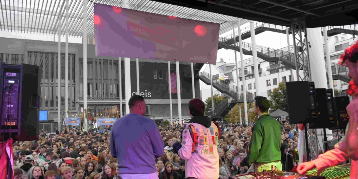 FEEST DAG VAN DE JEUGDBEWEGING_STROOBANTS