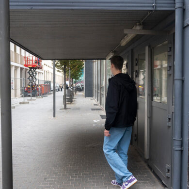 Iemand verlaat de school