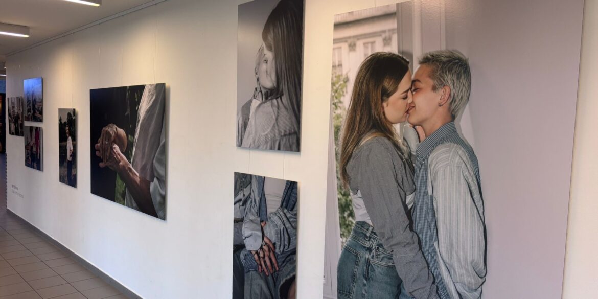 kritiek op expo Nel Berens