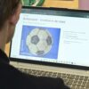 Foto van de site van de expo: 'Buitenspel: Voetbal in de stad'
