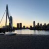 Rotterdam skyline met Erasmusbrug