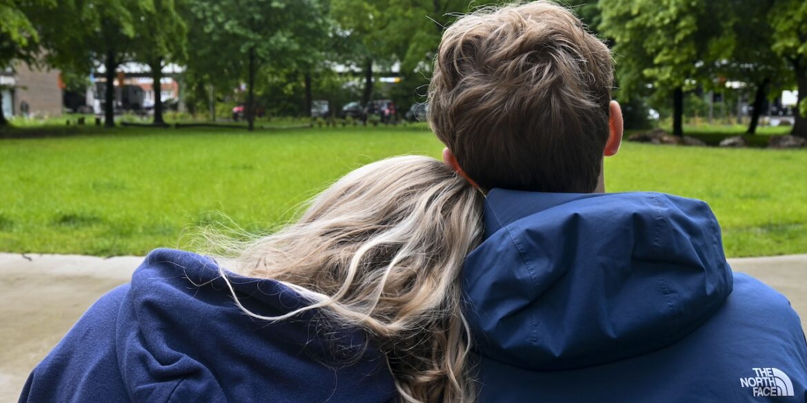 Koppel in het park
