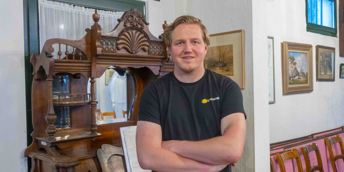Robbe Vekemans in zaal van Scilla