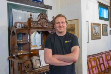 Robbe Vekemans in zaal van Scilla