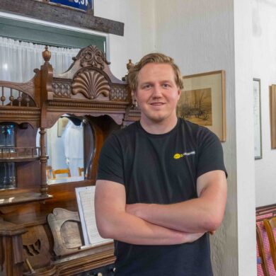 Robbe Vekemans in zaal van Scilla
